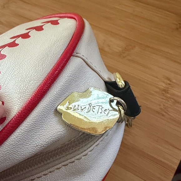 Betsey Johnson Luv Betsey Baseball Crossbody Bag with Hey Batter Batter print - Picture 7 of 14